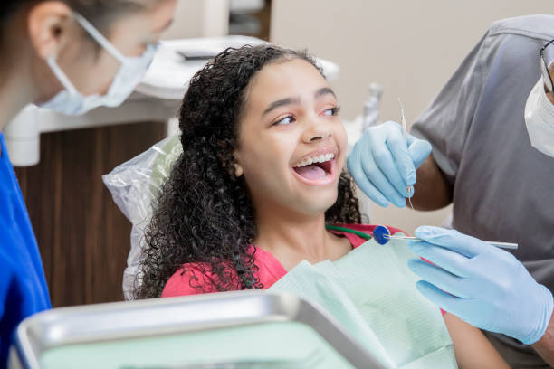 Best Emergency Dental Care for Broken or Chipped Teeth in Dike, IA